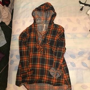 Long sleeve, hooded top!